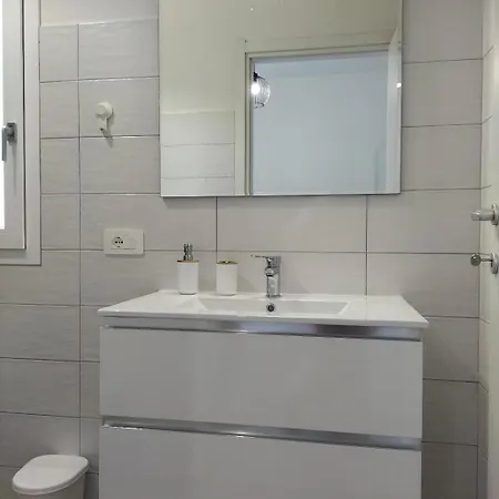 Lugore 招待所 伊格莱西亚斯